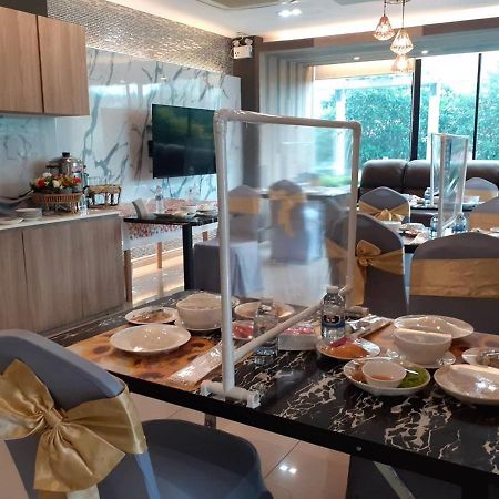 Grand Inter Hotel Samut Sakhon Экстерьер фото