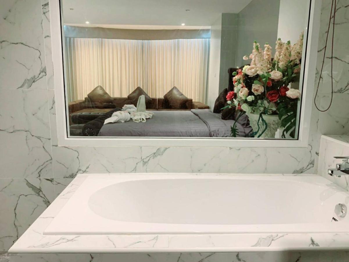 Grand Inter Hotel Samut Sakhon Экстерьер фото