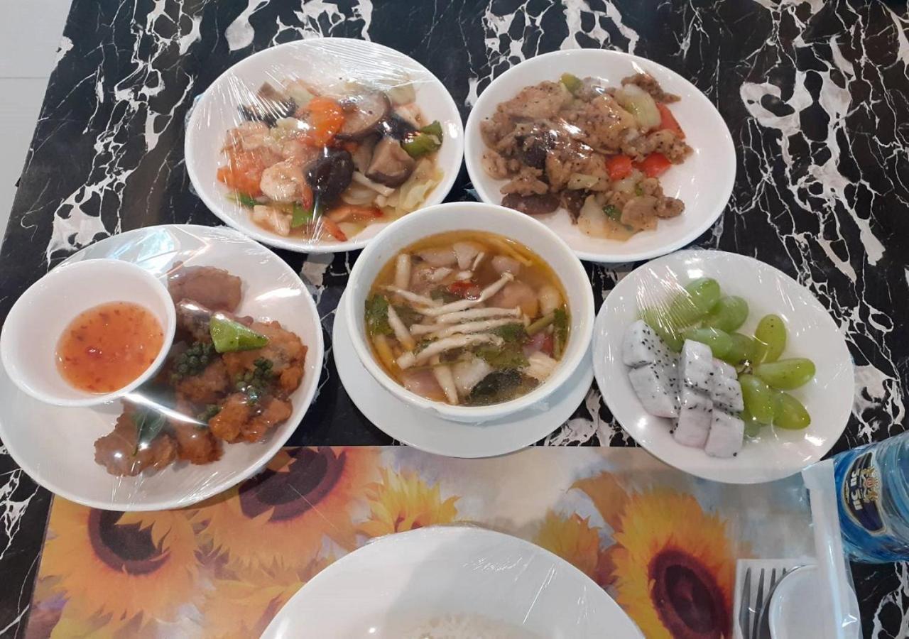 Grand Inter Hotel Samut Sakhon Экстерьер фото