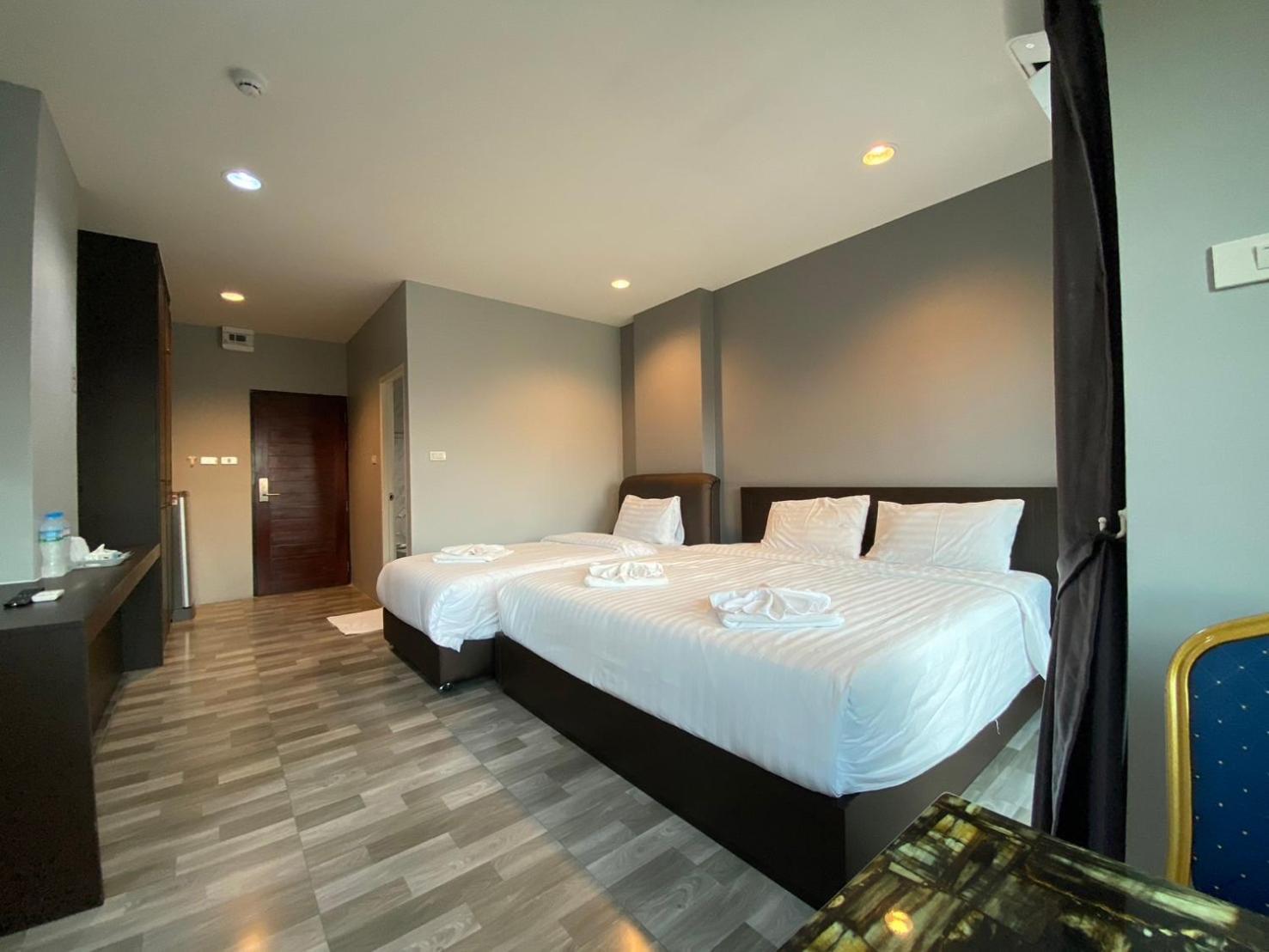 Grand Inter Hotel Samut Sakhon Номер фото