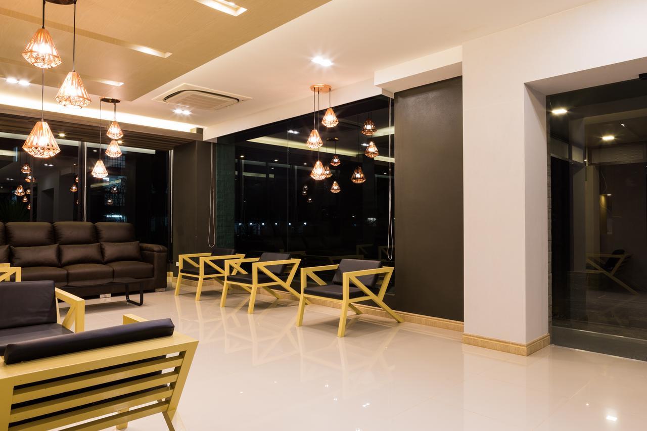 Grand Inter Hotel Samut Sakhon Экстерьер фото